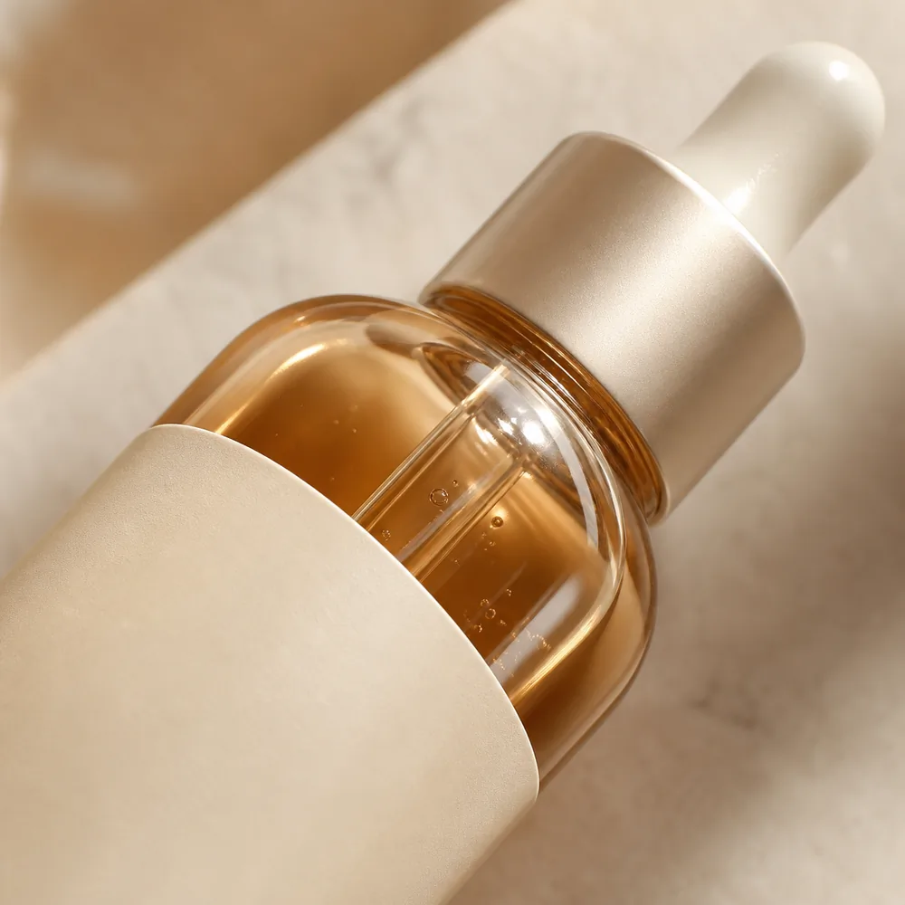 Serum — Closeup